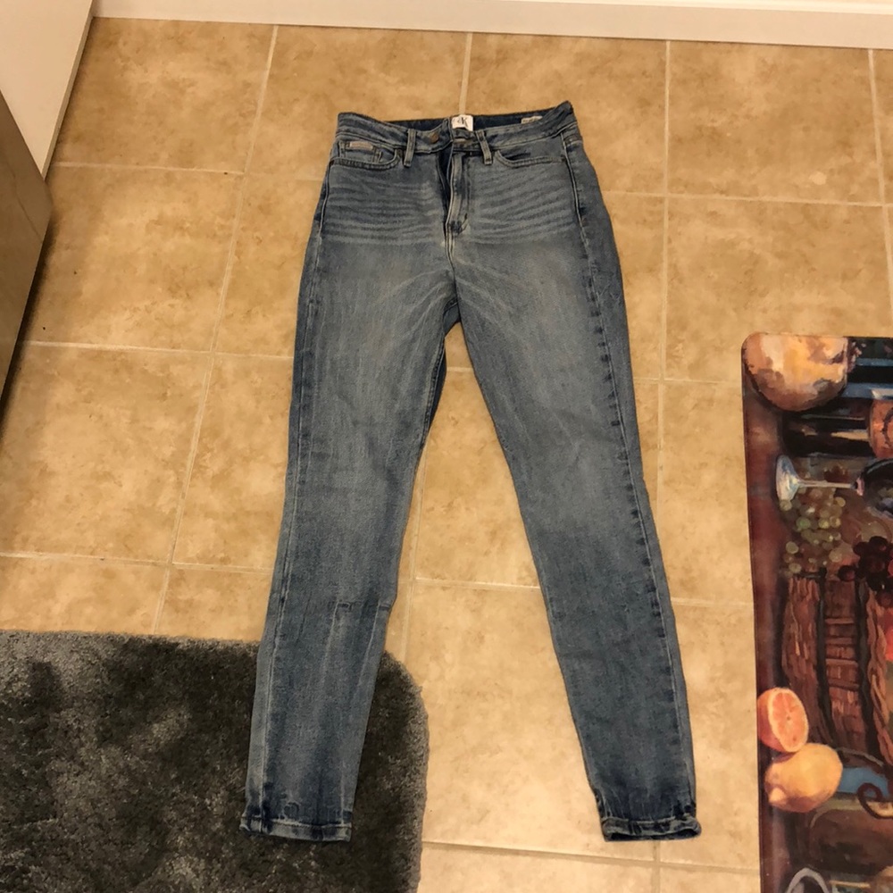 Size 28 High Waisted Calvin Klein Jeans
